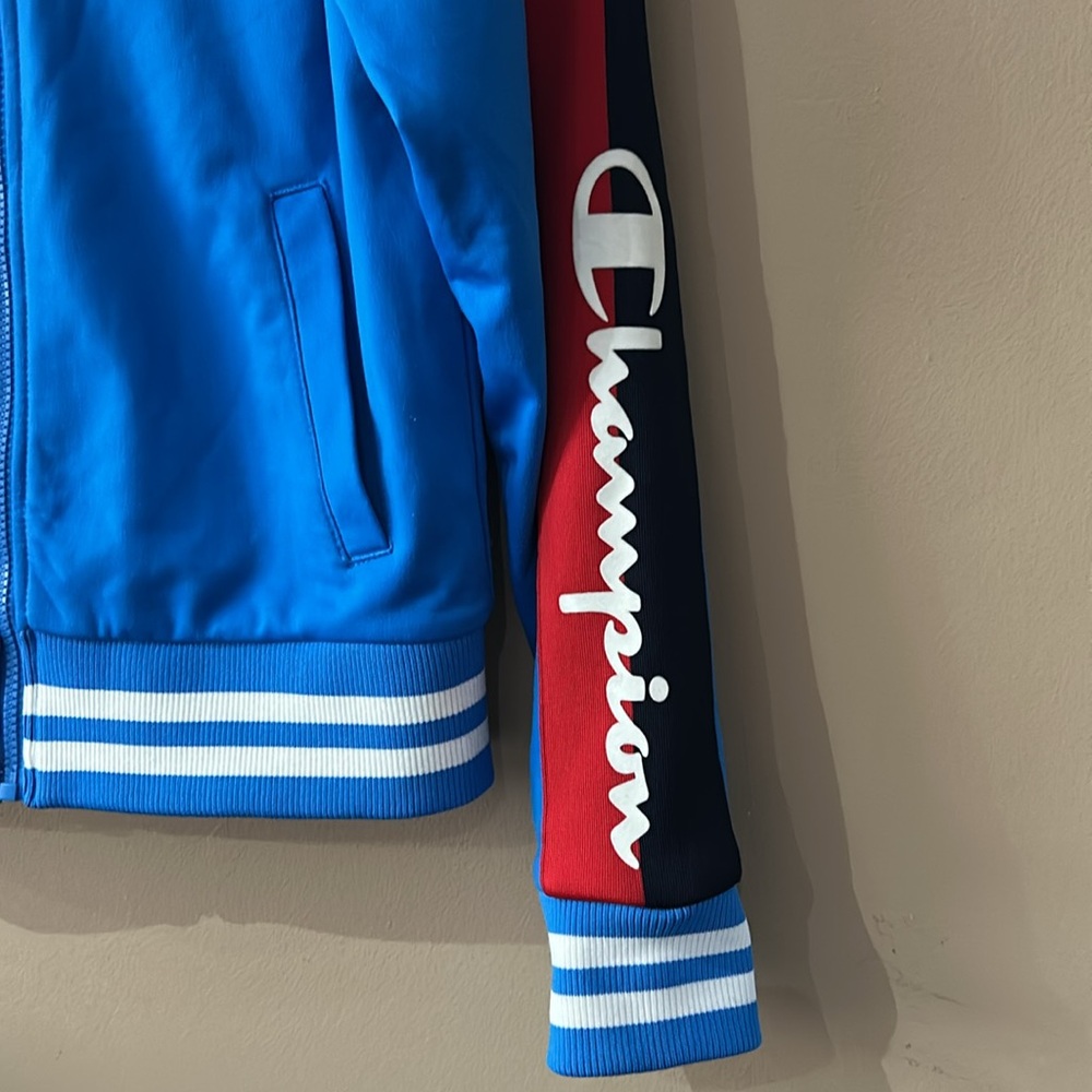 Champion Blue & Red Retro-Inspired Zip Jacket - Picture 7 of 7
